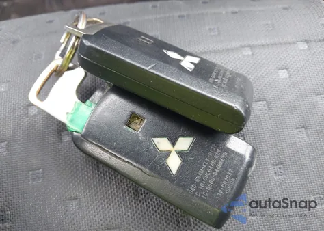 2011 Mitsubishi Outlander Sport Se z USA, uszkodzony, nr VIN JA4AP4AU7BZ022904